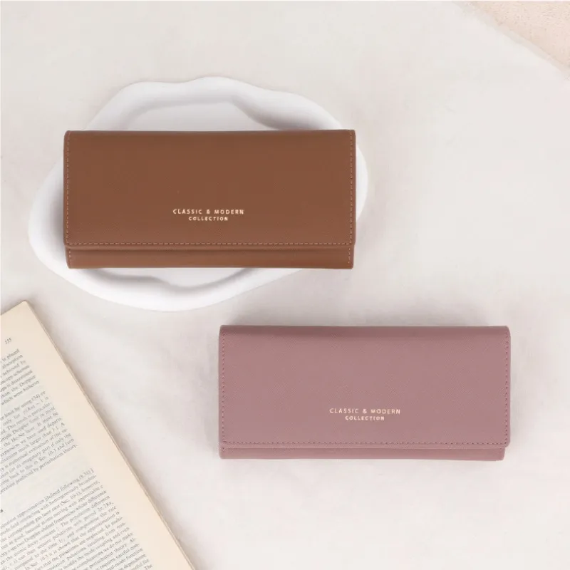 Dömur Billfold með tékkbók