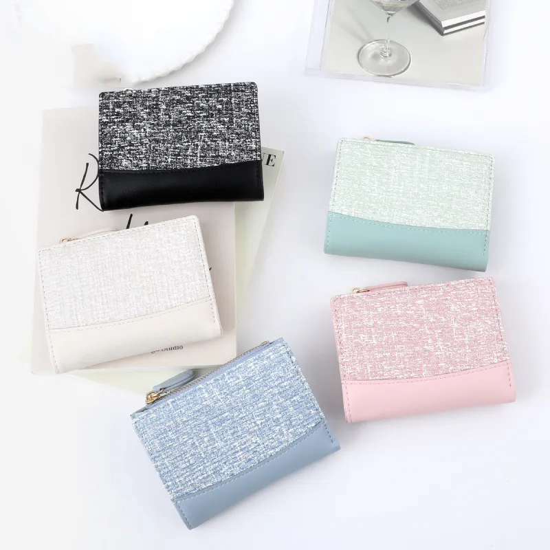 Lítið fyrirferðarlítið tvöfalt kreditkortaveski með auðkennisglugga